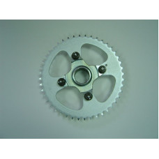 Apache RLX 450cc Rear Sprocket & Carrier